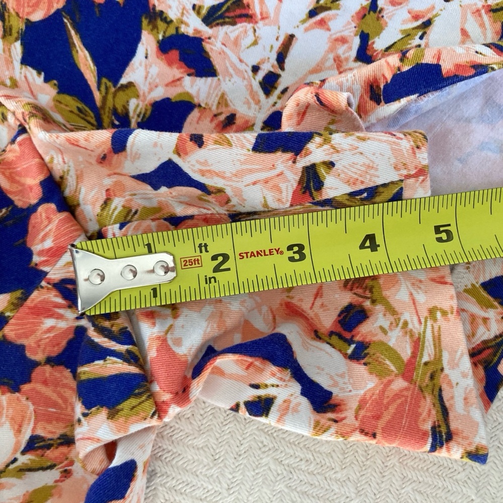 J. Crew Floral Mid-Rise Chino Shorts Size 12 5β Inseam - Picture 12 of 13